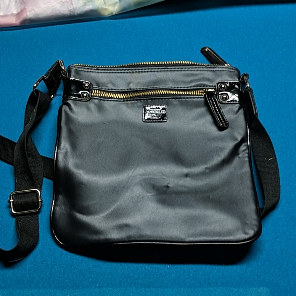 Crossbody bag